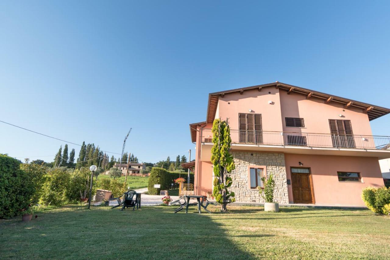 Bed & Breakfast Al Pian D'Assisi Exterior foto