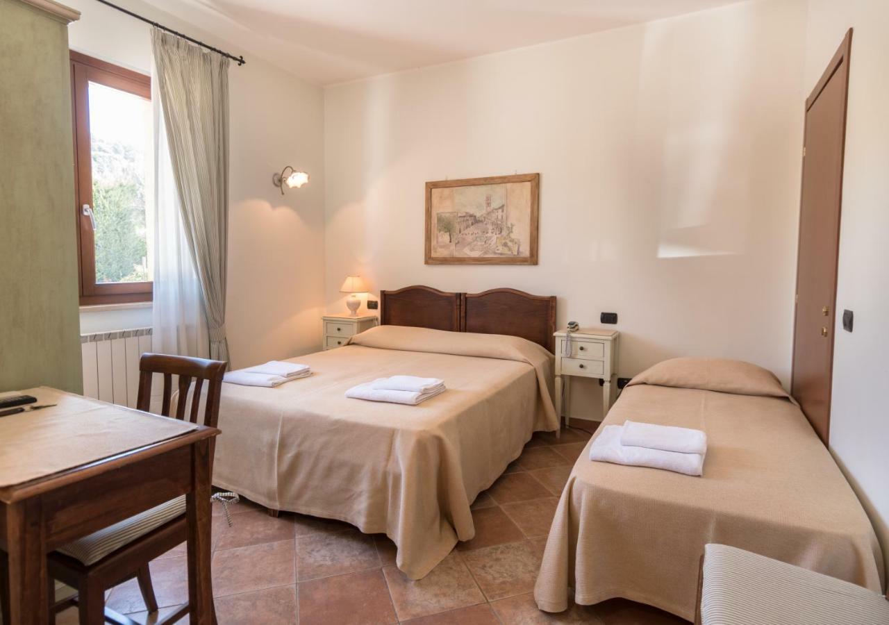 Bed & Breakfast Al Pian D'Assisi Exterior foto